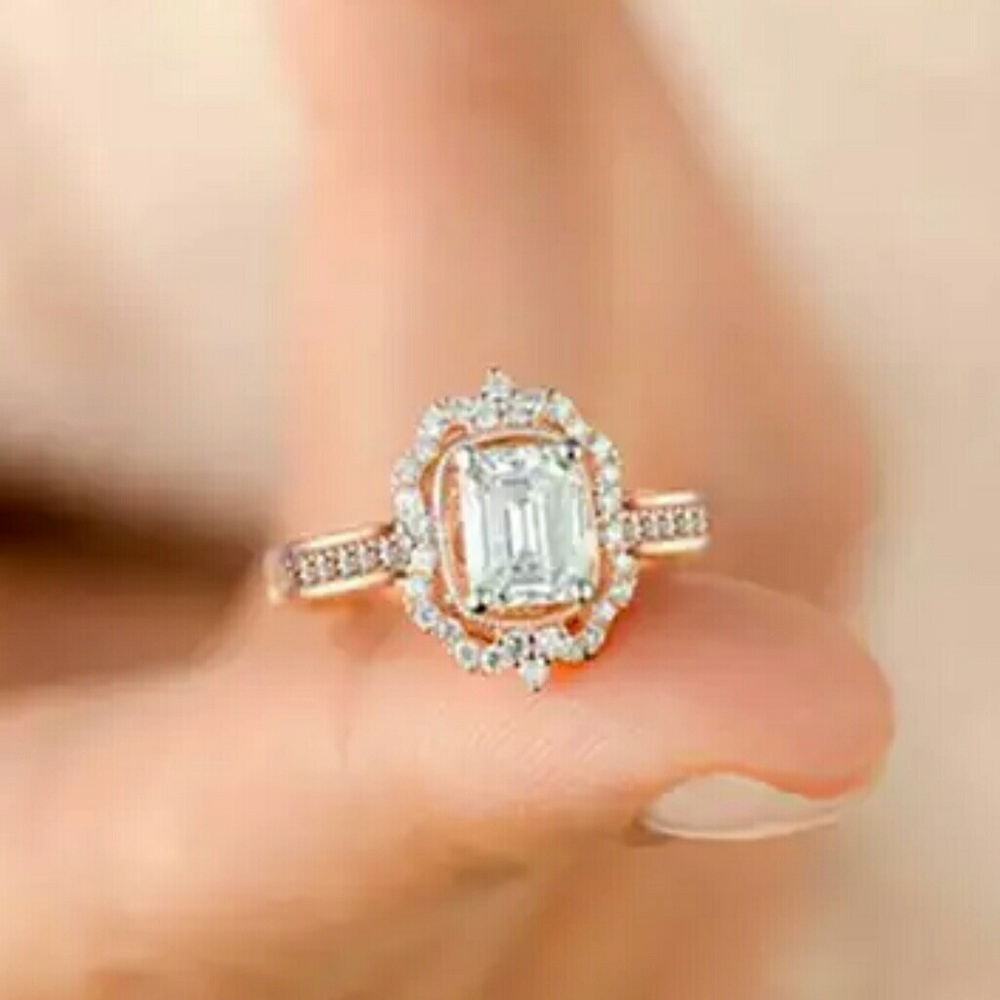 Rose Gold White Sapphire Solitaire Ring Sz 6 or 8 - Picture 5 of 9